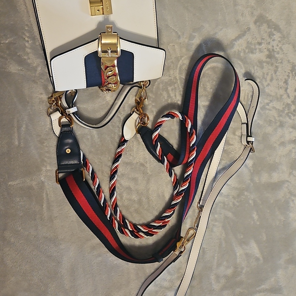 Gucci White and Black Crossbody Bag with Sleek Design, with 3 types of Dif strap - Picture 6 of 11
